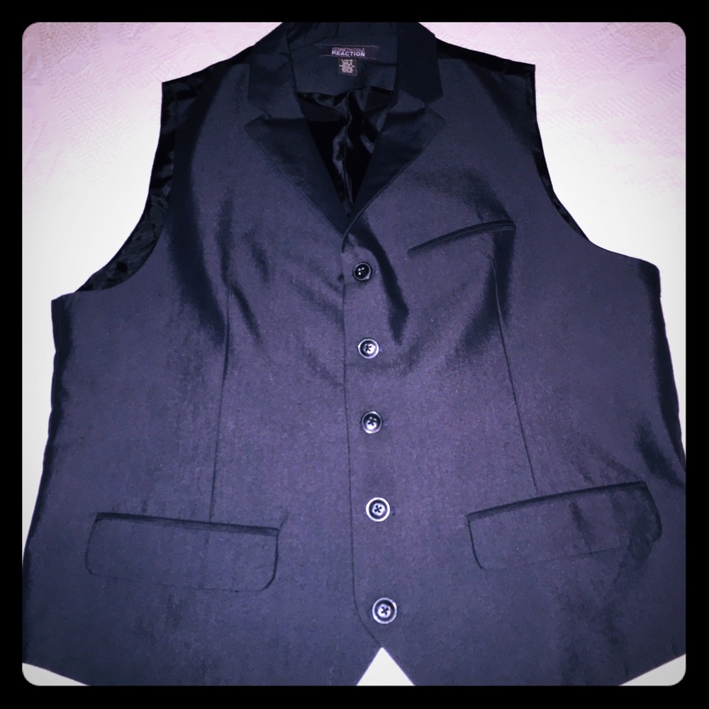 Kenneth Cole Reaction Men’s Vest Sz Lg Bundle of 3